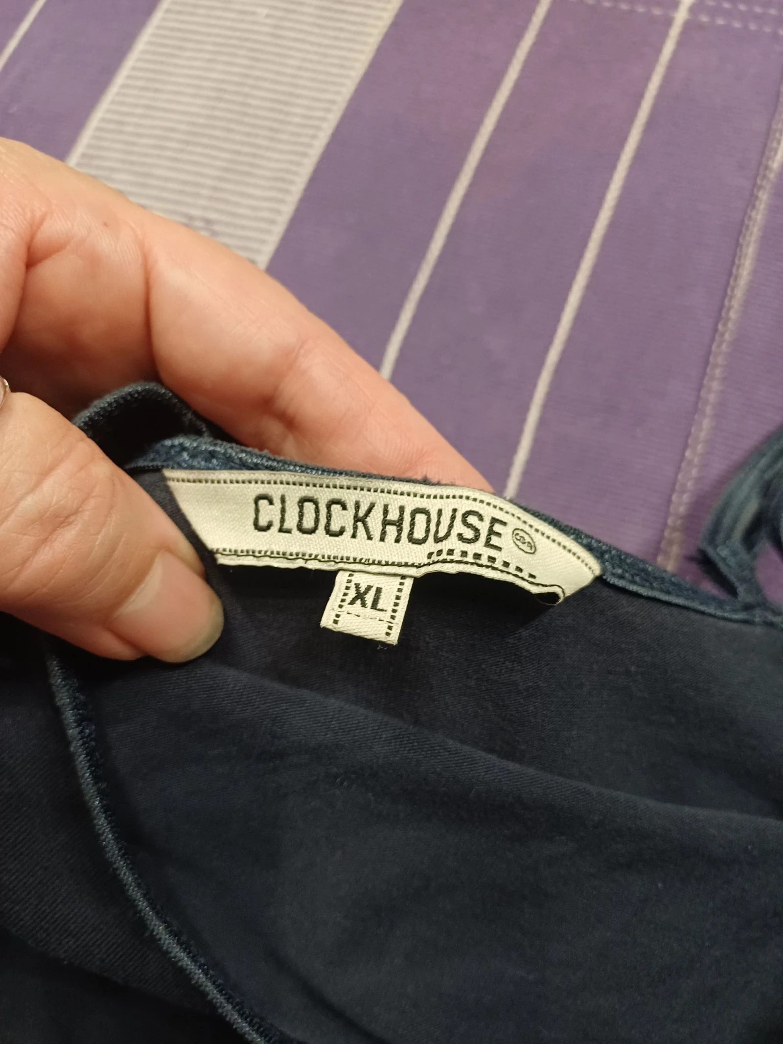 Marineblauw tanktop merk Clock hoes op te merken maat xl maar past maat M dat wil zeggen 38 – photo 7
